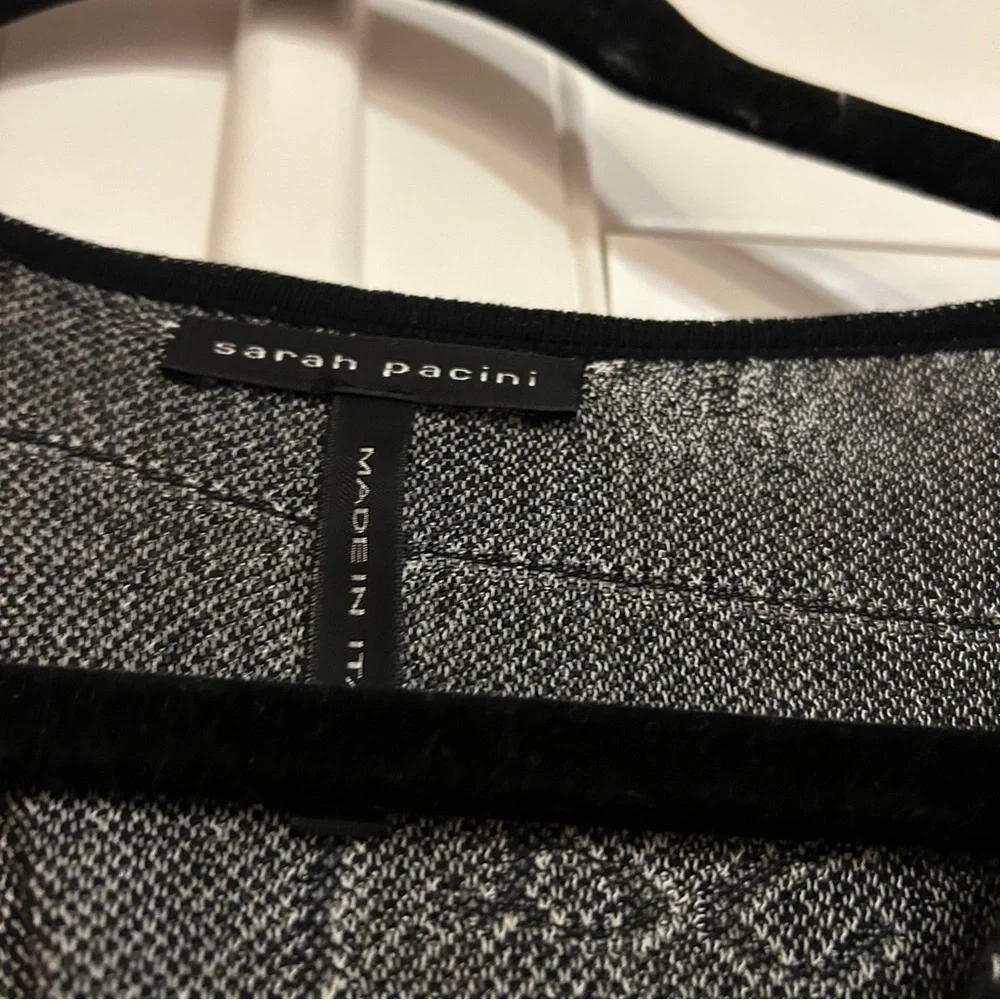 Sarah Pacini Periodic Table Design Tunic Sweater Black White Size Medium - Picture 2 of 5